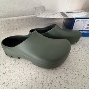 Birkenstock Super-Birki Clogs Green – Size EU 39 – Brand New With Tags